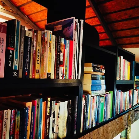 Kaleici Muestakil Bahceli Muethis Ev * Αττάλεια