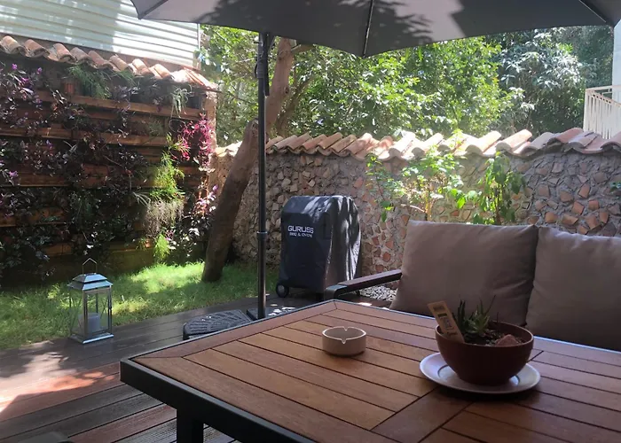 Villa Kaleici Muestakil Bahceli Muethis Ev