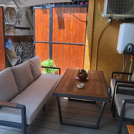 Kaleıçı Müstakıl Bahçelı Müthış Ev Antalya