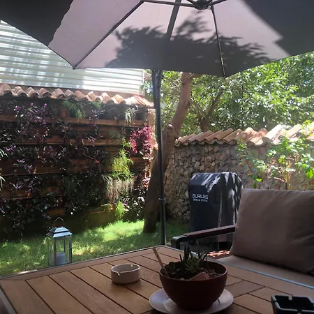 Kaleıçı Müstakıl Bahçelı Müthış Ev Villa *