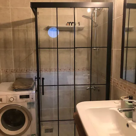 Kaleıçı Müstakıl Bahçelı Müthış Ev Antalya