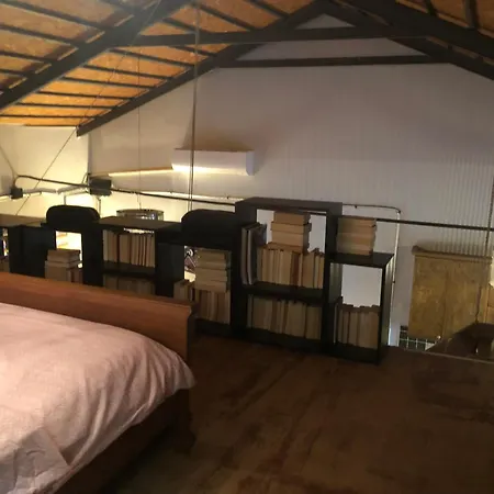 Kaleıçı Müstakıl Bahçelı Müthış Ev Villa