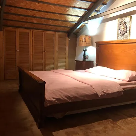 Kaleıçı Müstakıl Bahçelı Müthış Ev Villa