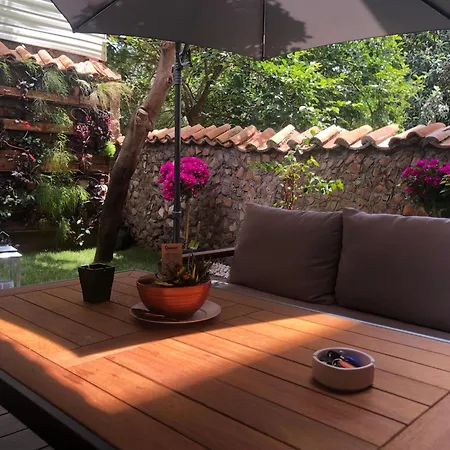 Villa Kaleıçı Müstakıl Bahçelı Müthış Ev Antalya