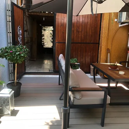 Kaleıçı Müstakıl Bahçelı Müthış Ev Villa