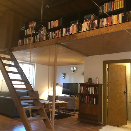 Kaleıçı Müstakıl Bahçelı Müthış Ev Antalya