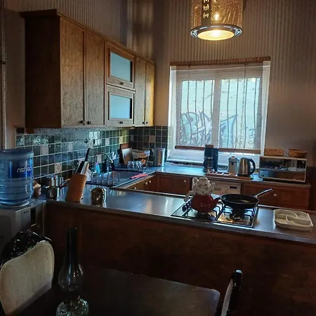 Kaleıçı Müstakıl Bahçelı Müthış Ev *