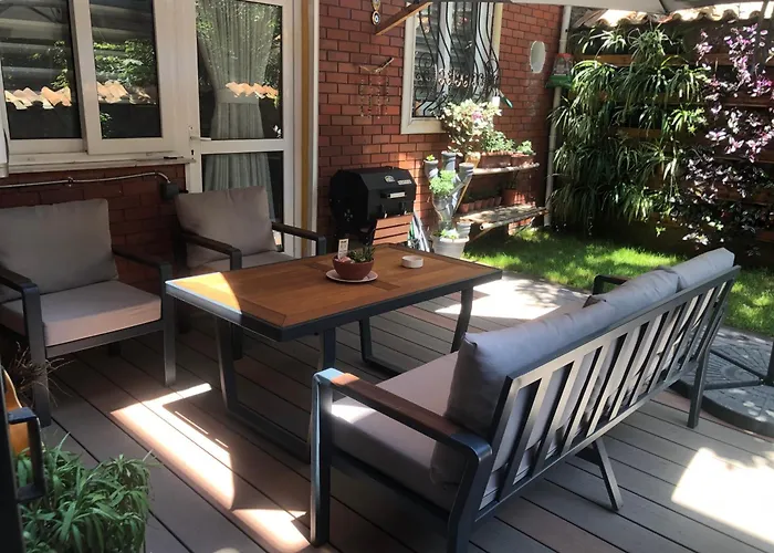 Kaleici Muestakil Bahceli Muethis Ev ヴィラ