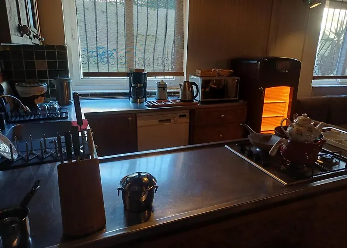 Kaleici Muestakil Bahceli Muethis Ev ヴィラ *